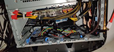 ‎Alienware R12, 1000W PSU, Have Eiswand 360. Need Molex power | Page 2 ...