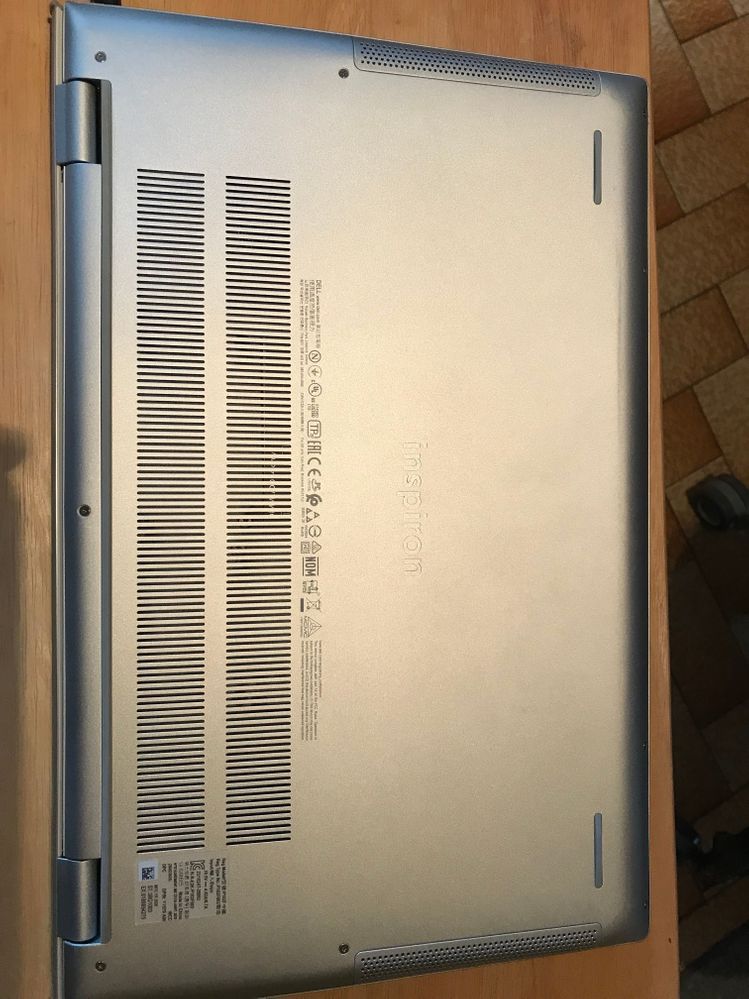 Dell-2.jpg Dell-2.jpg